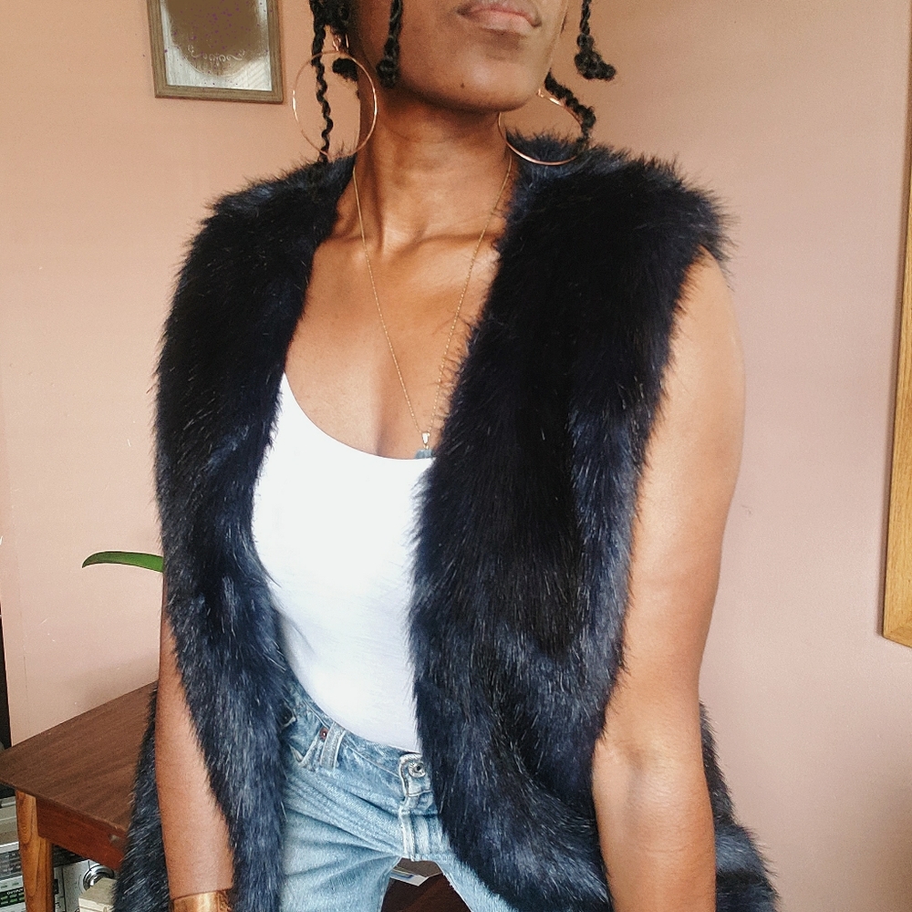 Forever 21 Faux Fur Vest Women's Large